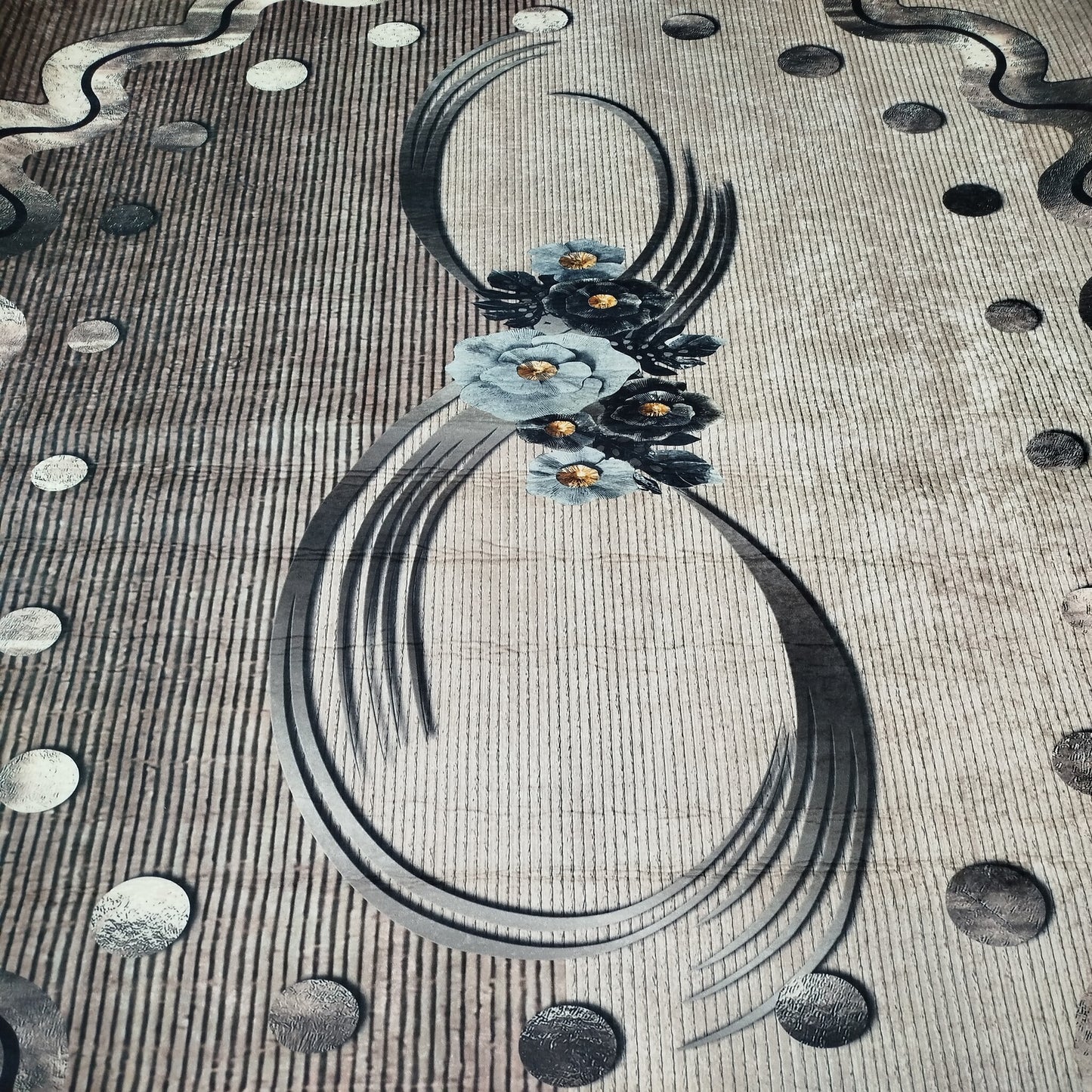 Dywan 180×250 cm – Antypoślizgowy, podstawa z gąbki 3,5 mm