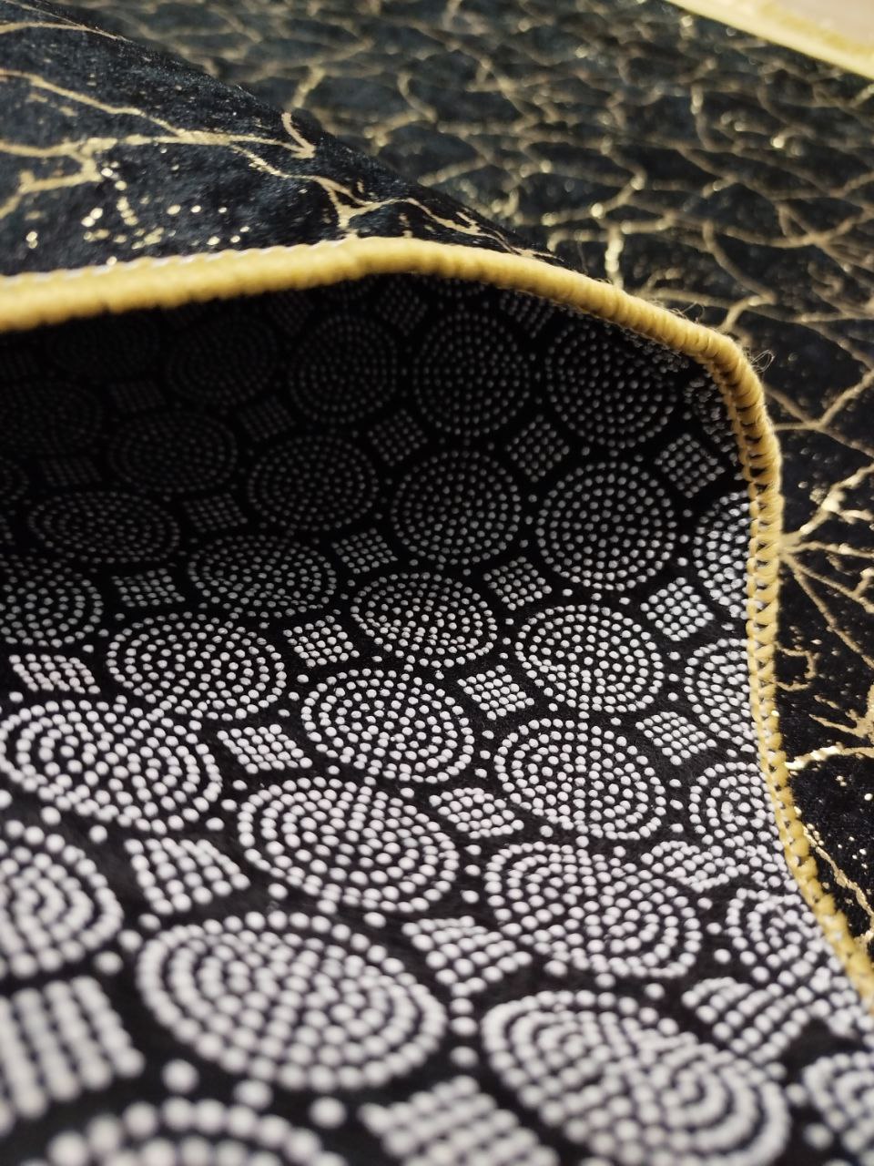 80x150 cm Gold And Black Marble Pattern Rug, Non Slip,Washable,Soft Quality