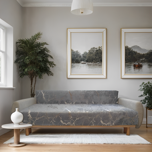 Narzuta na sofę 170x220 cm - Szaro-srebrny w paski, miękki i antypoślizgowy